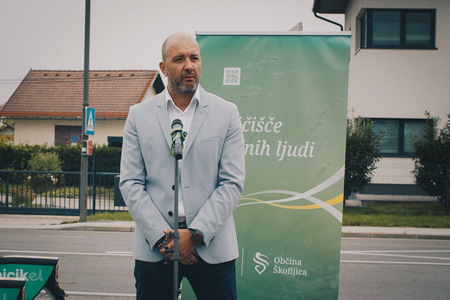 SISTEM JAVNE IZPOSOJE e-KOLES "BICIKEL" ZDAJ TUDI V OBČINI ŠKOFLJICA